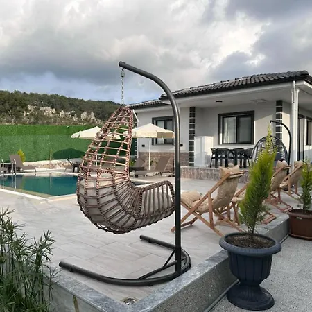 Holiday home Airport Doga Evleri *